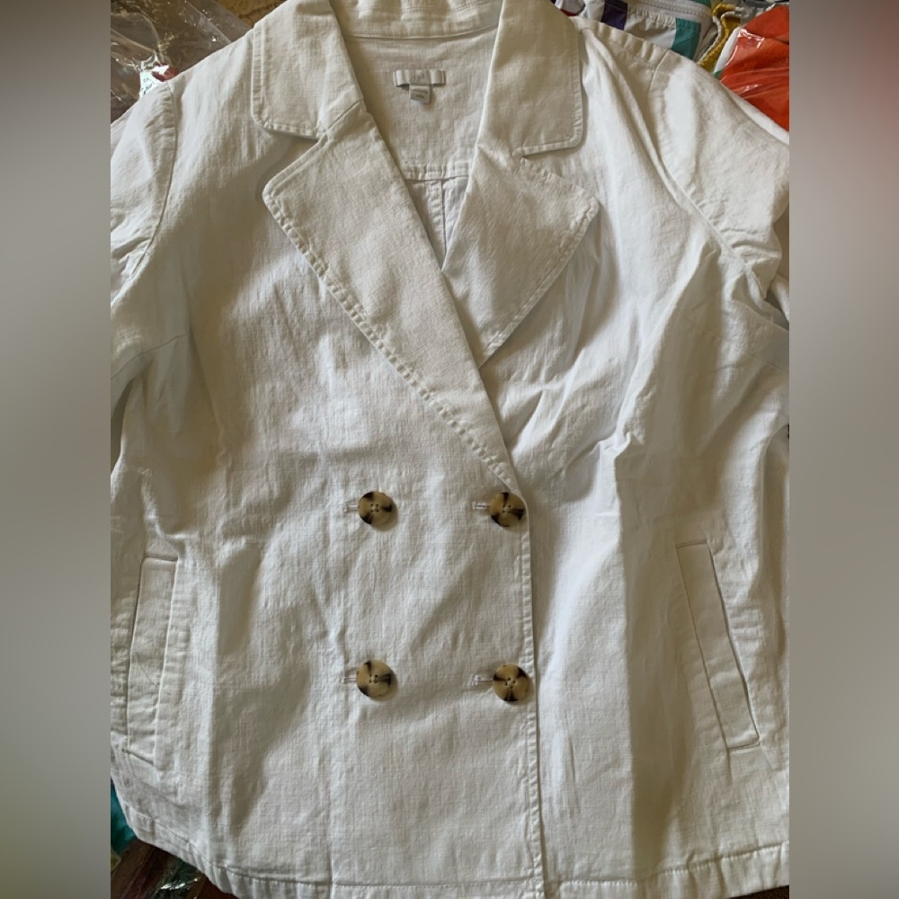 Women's Linen White Double-Breasted Jacket